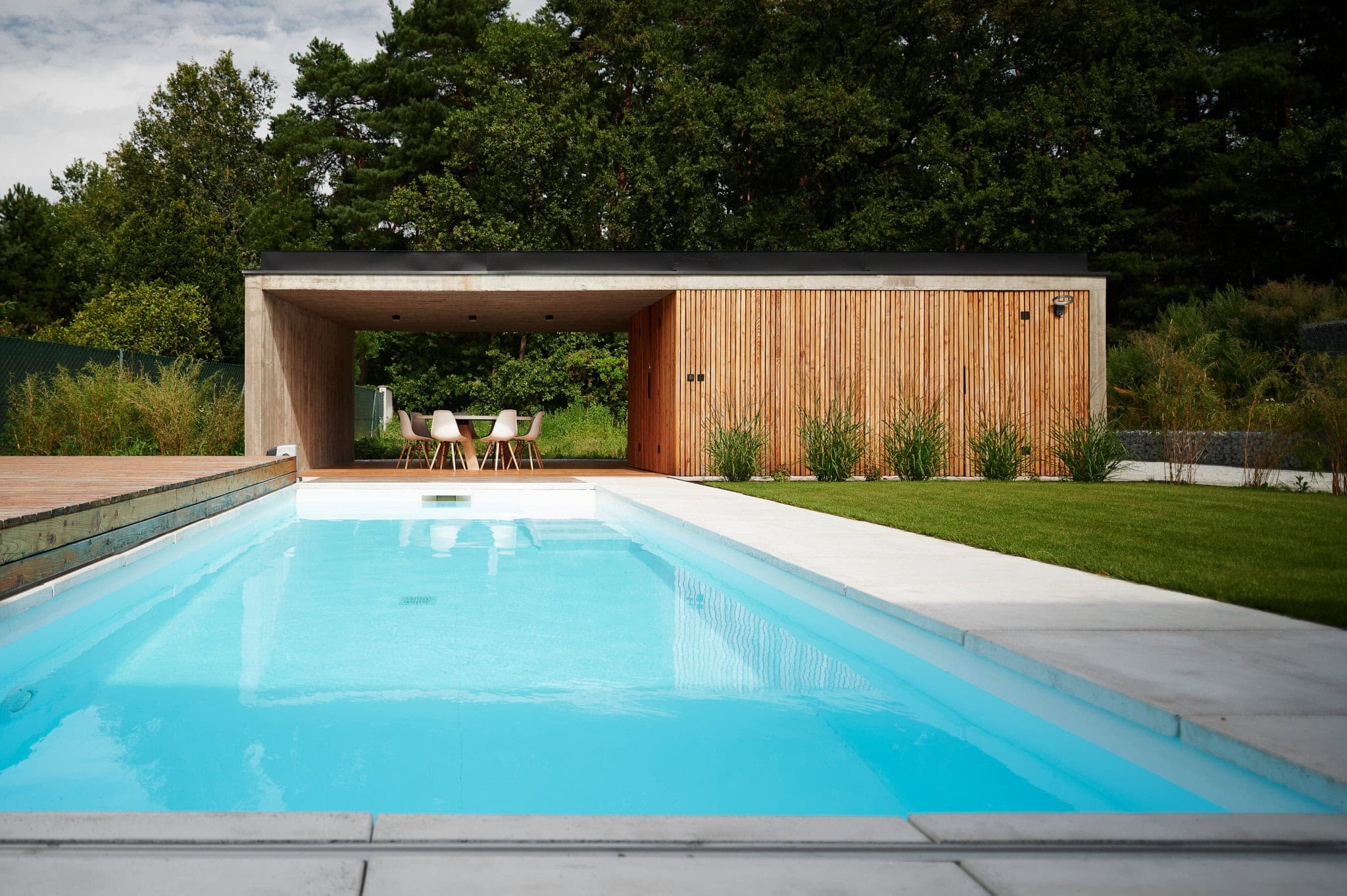 Atypický dům ve Zminném – moderní dům se zahradami | myLoci